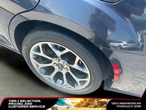 Used 2018 Chrysler 300 S w/ 300S Premium Group RWD image 14