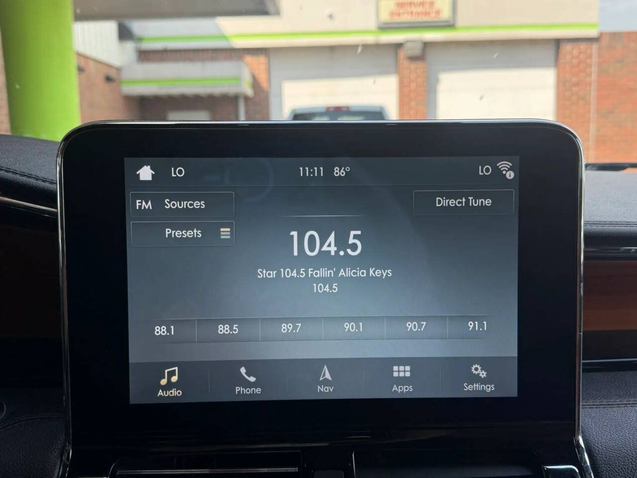 Used 2018 Lincoln Navigator Reserve AWD/4WD image 8