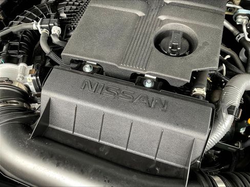 Used 2025 Nissan Frontier SV AWD/4WD image 31