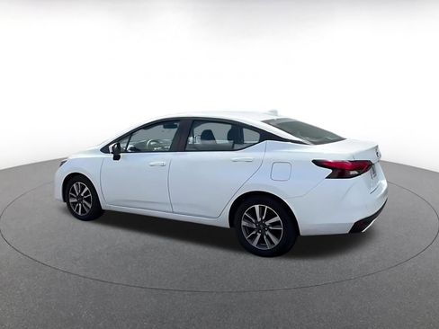 Used 2024 Nissan Altima 2.5 S FWD image 10