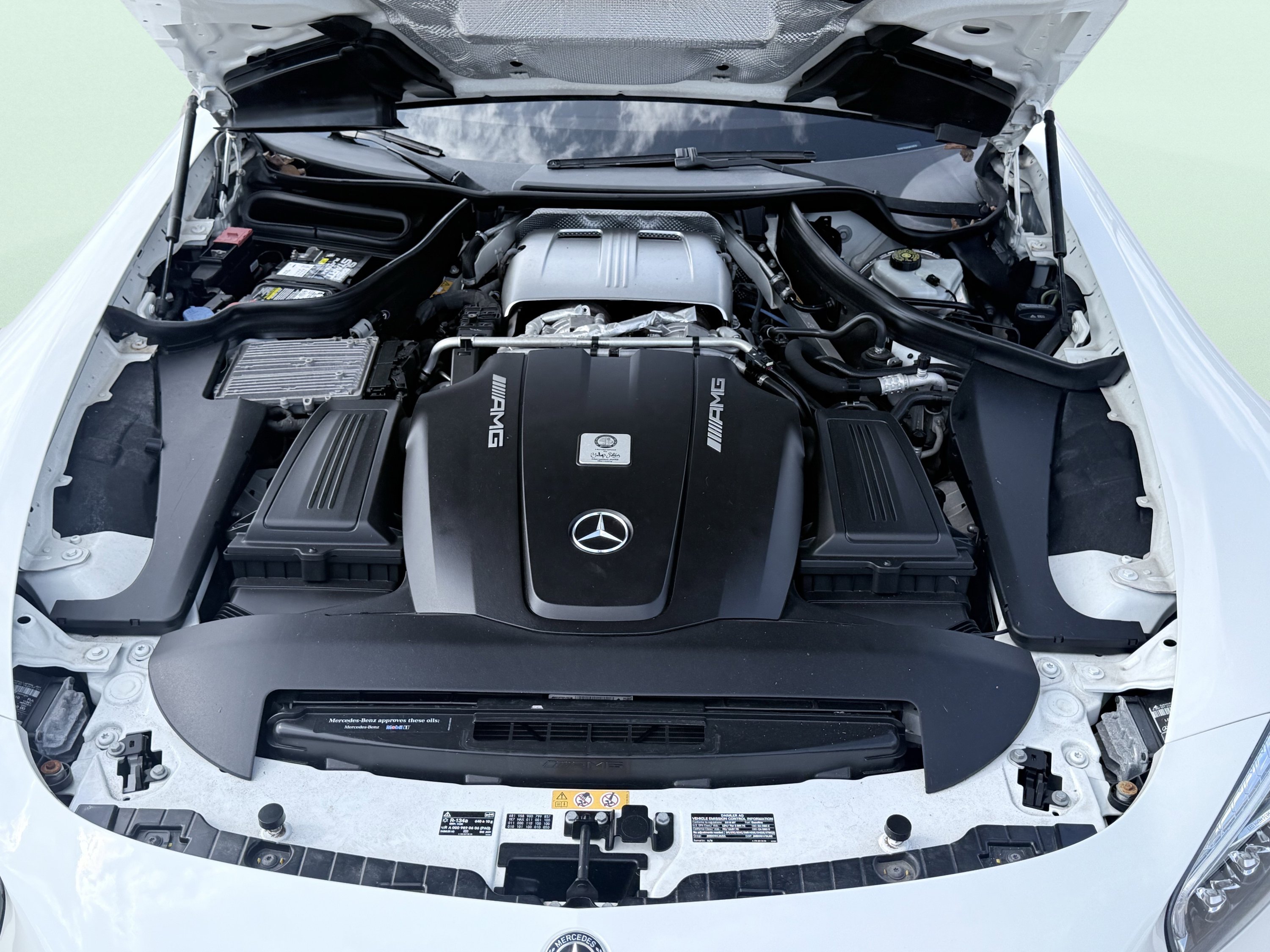 Used 2018 Mercedes-Benz AMG GT Roadster image 6