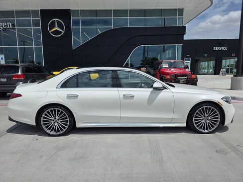 Certified 2023 Mercedes-Benz S 500 4MATIC image 8