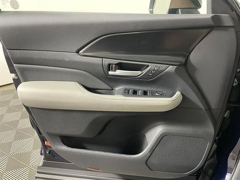 New 2026 Toyota Grand Highlander AWD Hybrid image 22