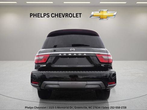 Used 2023 Nissan Armada SL w/ Captain's Chairs Package RWD image 7