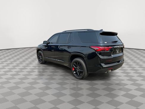 Certified 2023 Chevrolet Traverse Premier w/ Redline Edition AWD/4WD image 8