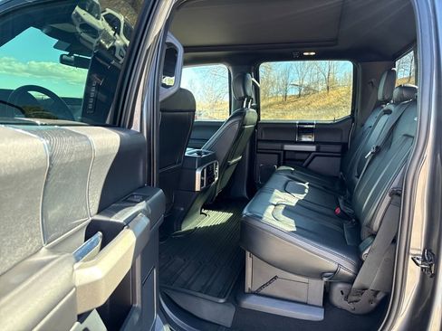 Certified 2022 Ford F350 Platinum image 17