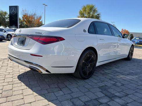Certified 2024 Mercedes-Benz Maybach S 580 4MATIC image 9