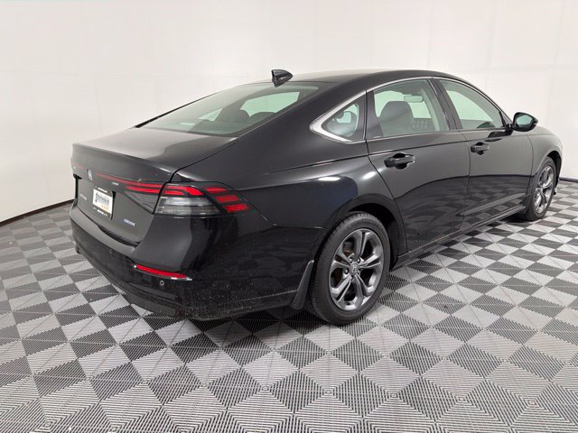 Used 2023 Honda Accord EX-L image 6