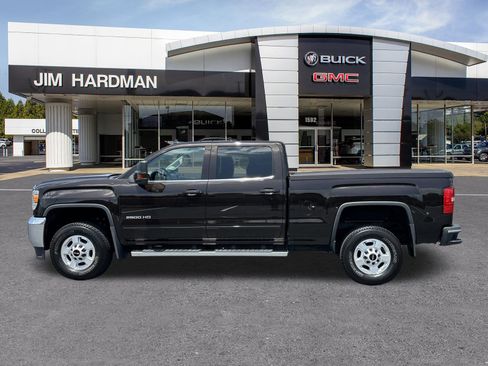 Used 2019 GMC Sierra 2500 SLE w/ SLE Preferred Package RWD image 4