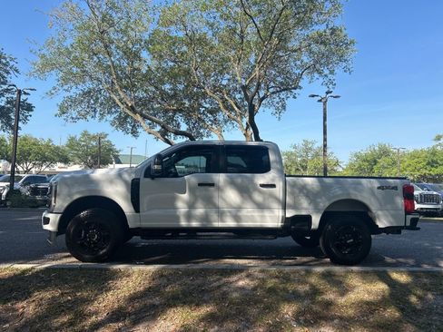 Used 2024 Ford F250 XL w/ STX Appearance Package AWD/4WD image 2