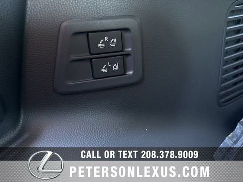 New 2026 Lexus LX 700h Luxury AWD/4WD image 23