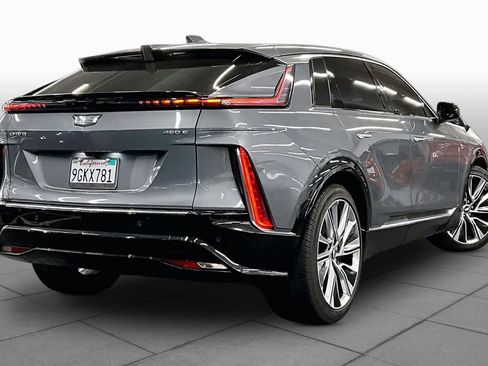 Used 2023 Cadillac Lyriq 2WD image 12