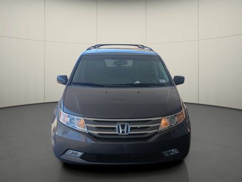 Used 2013 Honda Odyssey Touring image 2