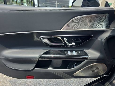 Certified 2023 Mercedes-Benz SL 55 AMG 4MATIC image 19