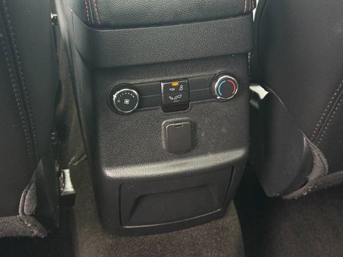Used 2018 Ford Explorer Sport AWD/4WD image 34