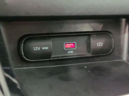 Used 2023 Kia Forte GT-Line w/ GT-Line Premium Package image 34