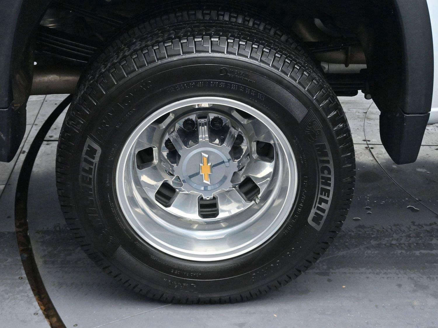 Used 2026 Chevrolet Silverado 3500 High Country w/ Technology Package AWD/4WD image 35