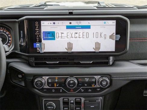 New 2025 Jeep Wrangler Unlimited Rubicon image 18