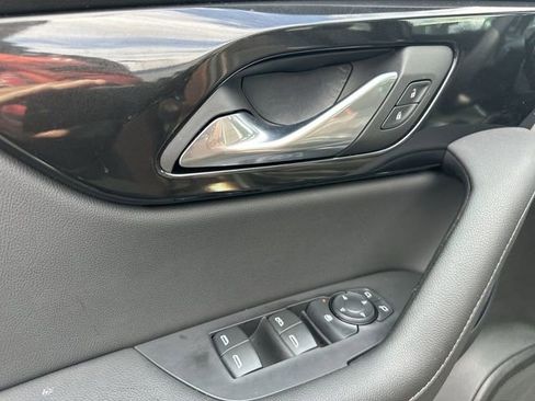 Certified 2024 Chevrolet Blazer Premier image 24