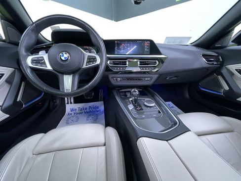 Used 2019 BMW Z4 sDrive30i w/ M Sport Package image 19