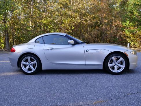 Used 2011 BMW Z4 sDrive30i image 40