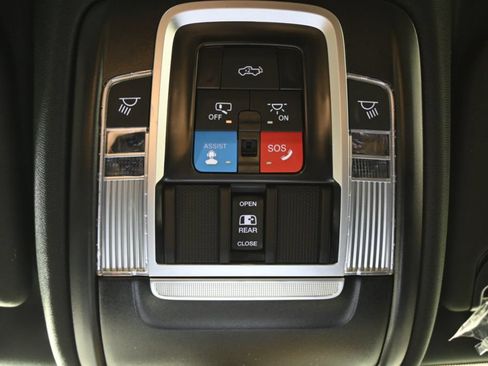 Used 2026 RAM 1500 Big Horn AWD/4WD image 33
