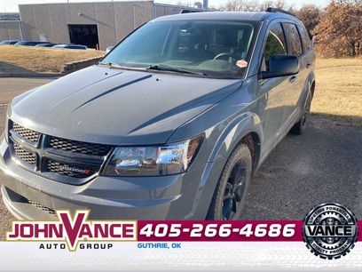 Used 2020 Dodge Journey SE w/ Blacktop Package