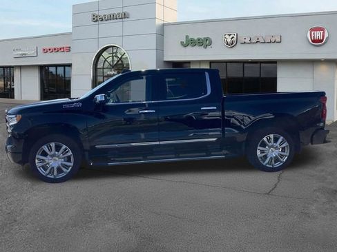 Used 2024 Chevrolet Silverado 1500 High Country w/ High Country Premium Package AWD/4WD image 4