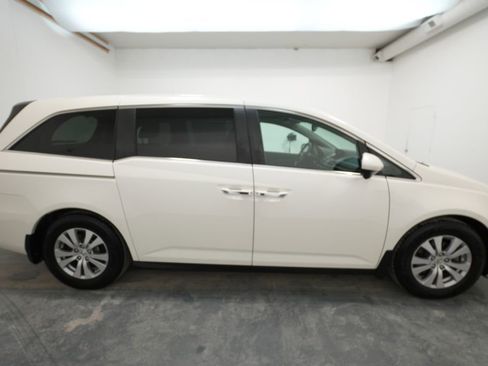 Used 2016 Honda Odyssey EX-L image 9