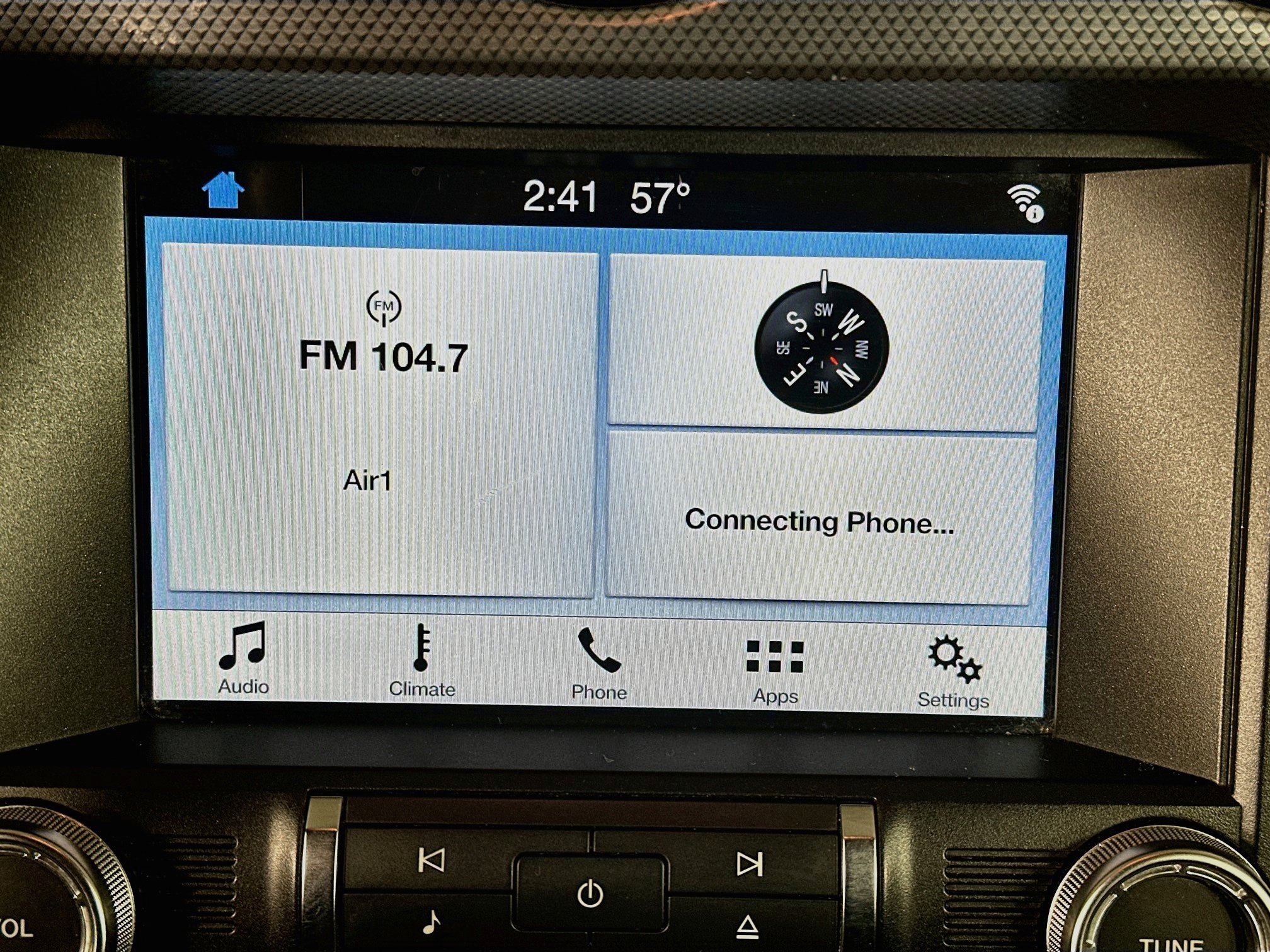 Used 2018 Ford Mustang Convertible w/ Equipment Group 101A RWD image 19