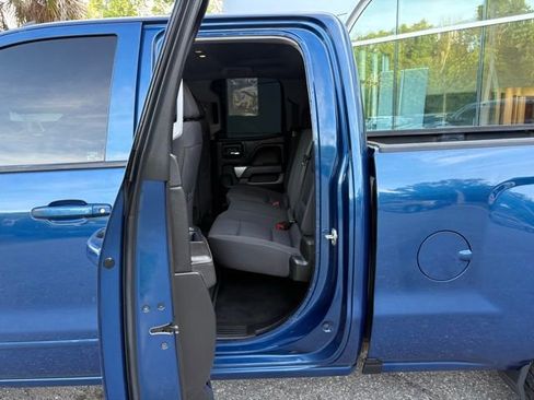 Used 2018 Chevrolet Silverado 1500 LT w/ All Star Edition AWD/4WD image 25