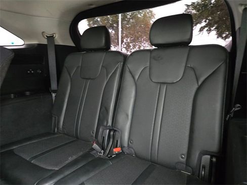 Used 2021 Kia Sorento S image 9