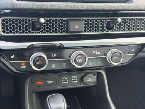 Used 2024 Honda Civic Touring image 24