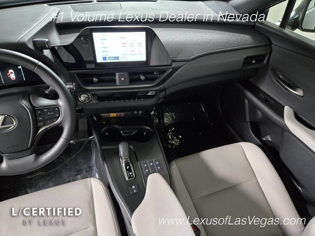 Used 2025 Lexus UX 300h AWD w/ Cold Area Package image 18