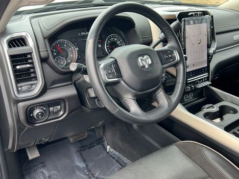 Used 2024 RAM 2500 Laramie AWD/4WD image 22