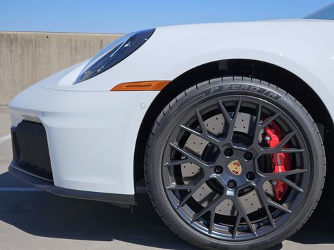 Certified 2025 Porsche 911 Targa 4 GTS image 13