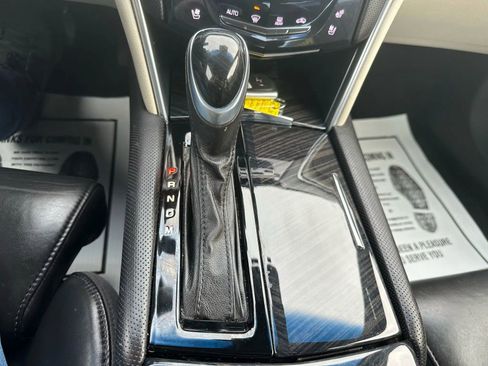 Used 2016 Cadillac XTS Vsport Platinum image 34