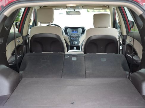 Used 2017 Hyundai Santa Fe Sport FWD image 15