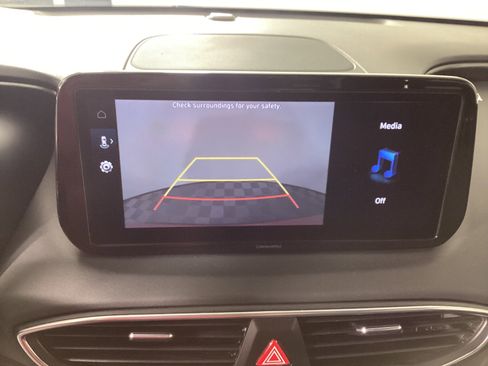 Certified 2023 Hyundai Santa Fe SEL image 19