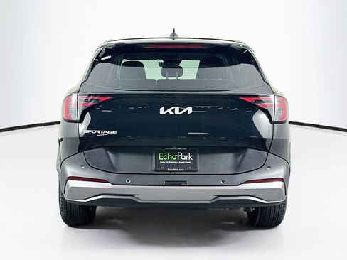 Used 2026 Kia Sportage EX FWD image 7