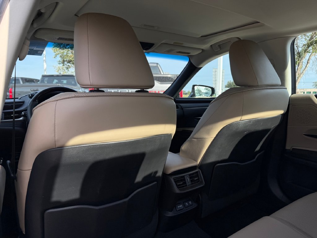 Used 2020 Lexus ES 350 w/ Premium Package FWD image 18