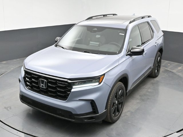 Used 2025 Honda Pilot Black Edition image 15