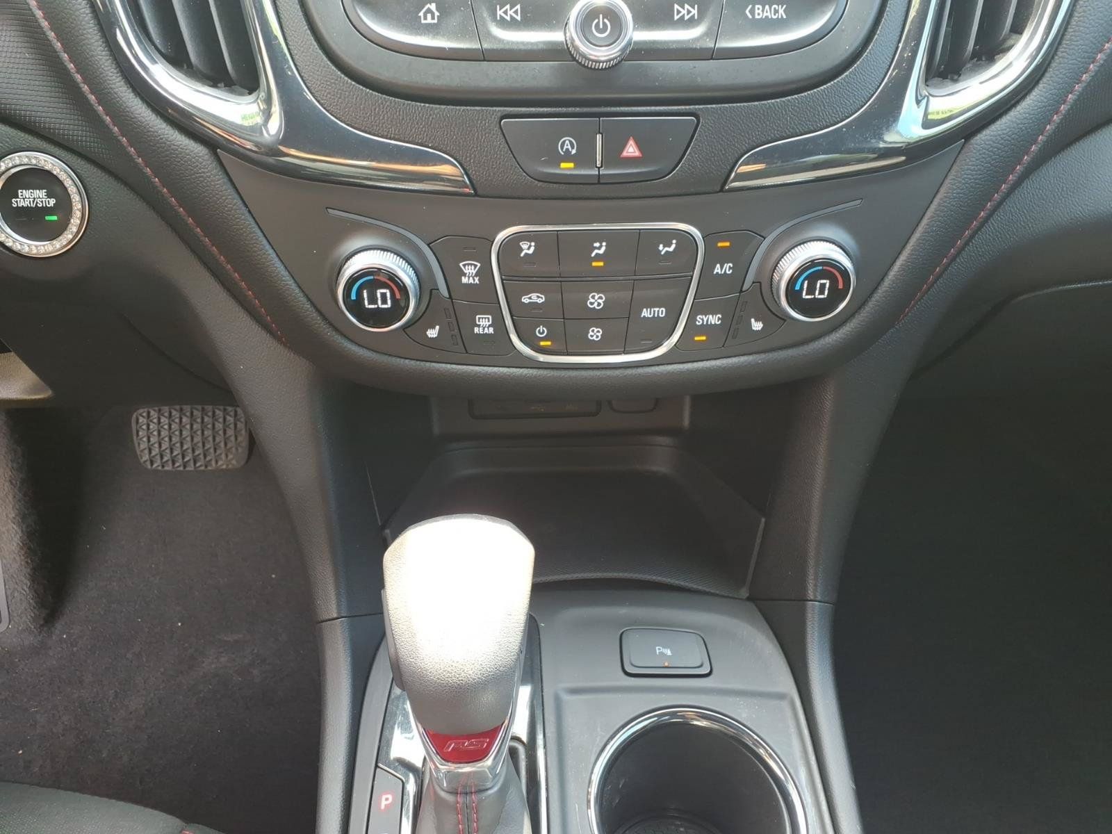 Used 2022 Chevrolet Equinox RS w/ Infotainment Package FWD image 27