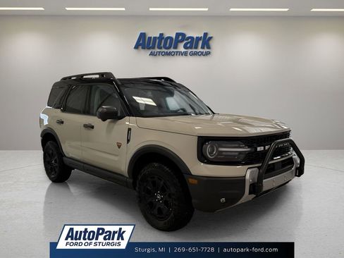 New 2025 Ford Bronco Sport Badlands w/ Sasquatch Badlands Package AWD/4WD image 1