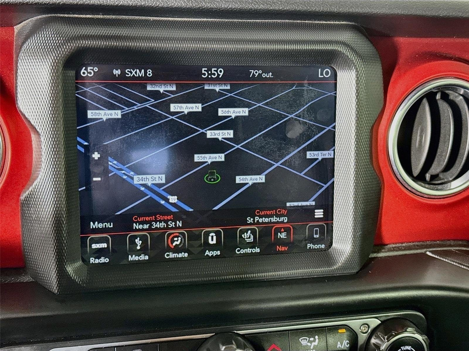 Used 2019 Jeep Wrangler Unlimited Rubicon w/ Dual Top Group AWD/4WD image 17