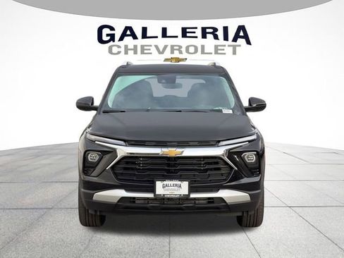 New 2026 Chevrolet TrailBlazer LT w/ Driver Confidence Package image 3