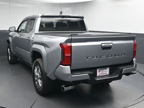 Used 2024 Toyota Tacoma Limited image 7
