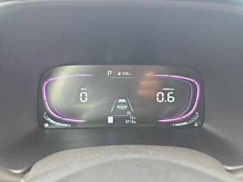 Certified 2025 Kia Soul LX image 18