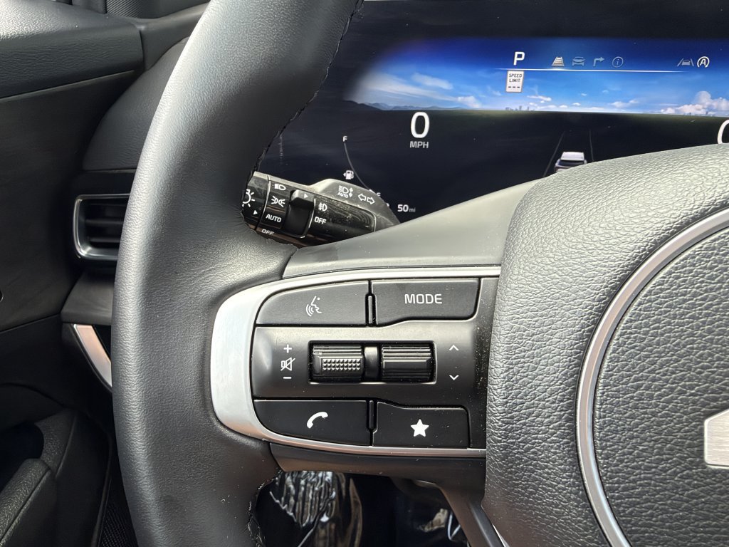 Used 2025 Kia Sportage X-Pro Prestige AWD/4WD image 30