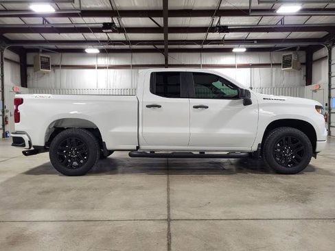 New 2026 Chevrolet Silverado 1500 Custom w/ Turbomax Blackout Package image 7